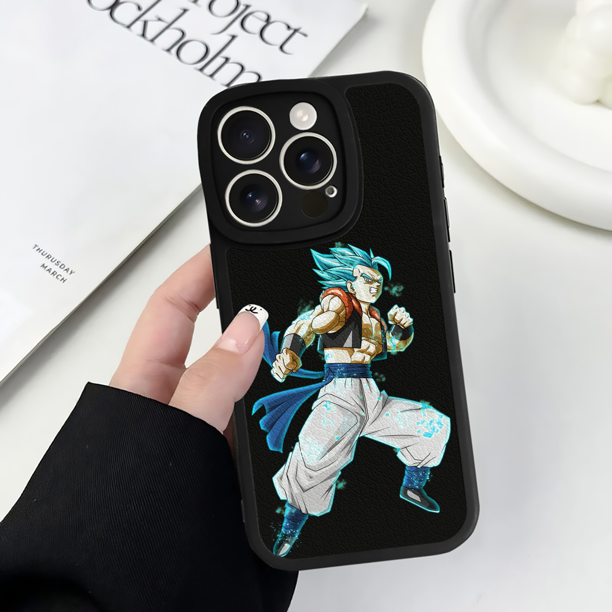 （画像用） ドラゴンボール ベジータ四世（Bejīta Yonsei）DRAGON BALL Vegeta IV 【iPhone 16シリーズ対応】シリコンスマホケース（レザー調） 材質：シリコン